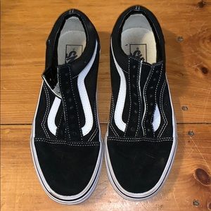 Black Vans!